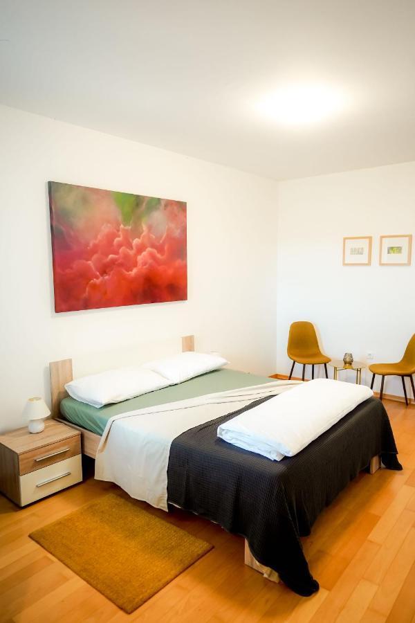 Apartment Rondo Pula Lovely And Sunny Ngoại thất bức ảnh